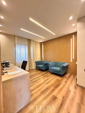 Casa Com 3 Suítes E Mezanino No Jd Carvalho