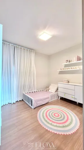 Apartamento No Centro Com 3 Quartos E Suíte