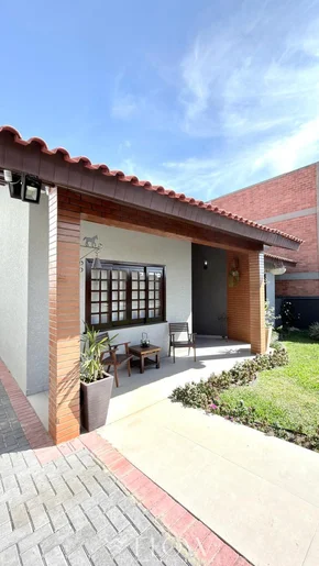 Casa Térrea Com Edícula Na Região De órfãs