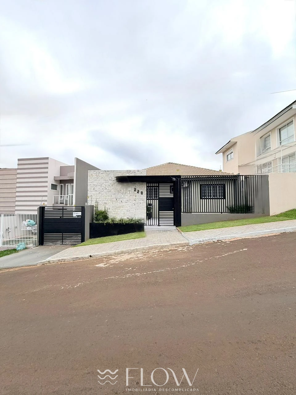Casa Mobiliada Com 2 Suítes E ático Na Estrela