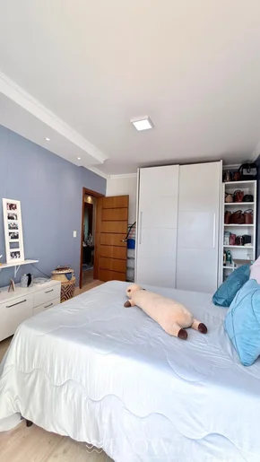 Casa Com 3 Quartos E Excelente Localização