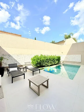 Casa Com Piscina Aquecida E 4 Quartos No Jd Carvalh