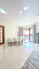 <strong>APARTAMENTO NO CENTRO COM SACADA E CHURRASQUEIRA</strong>