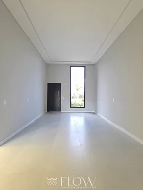 Casa Contemporânea Com Piscina E Suíte Com Closet