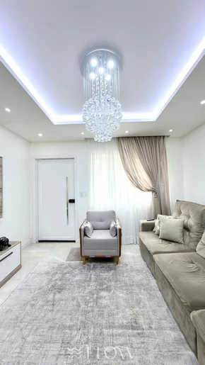 <strong>CASA EM CONDOMINIO COM 4 QUARTOS</strong>