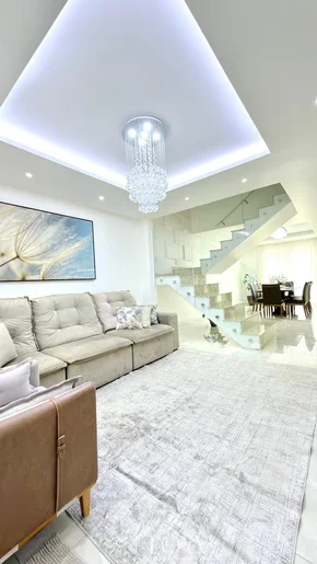 Casa Em Condominio Com 4 Quartos