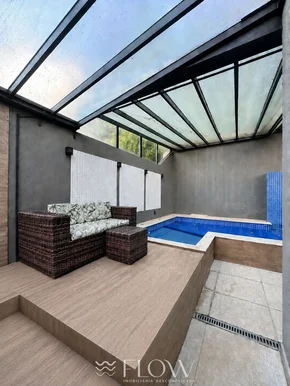 Sobrado Com 3 Suítes E Piscina Em Oficinas