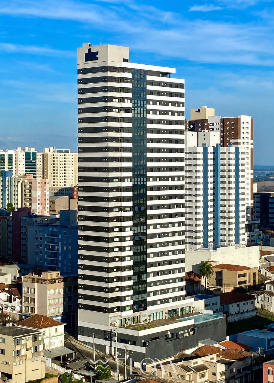 Apartamento Com 3 Suítes E 3 Vagas