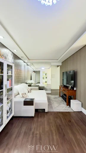 Apartamento Com 2 Quartos E 2 Vagas De Garagem