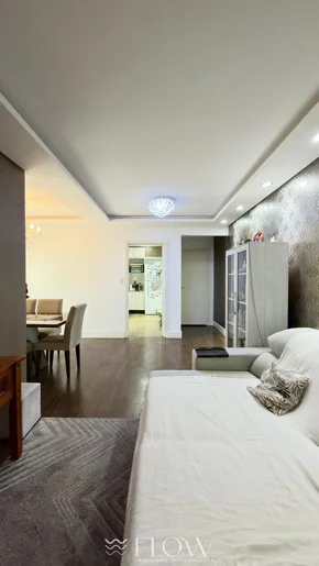 Apartamento Com 2 Quartos E 2 Vagas De Garagem