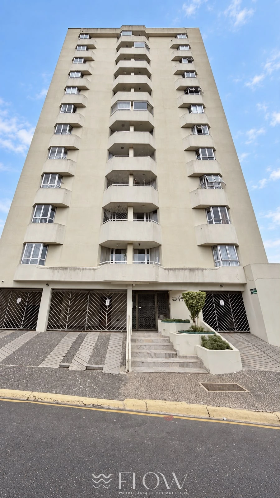 Apartamento Semi-mobiliado Com 3 Quartos No Centro