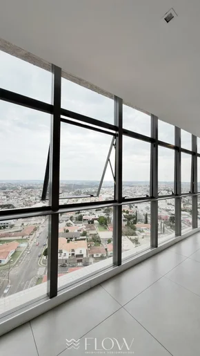 Apartamento De Alto Padrão Com 3 Suítes E 2 Vagas