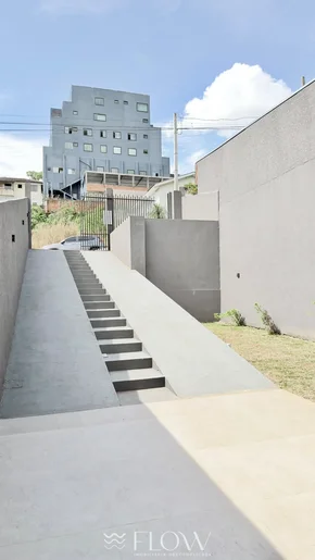 CASA COM 4 QUARTOS E 2 SUÍTES PRÓXIMO À REDE MASSA - Foto 2