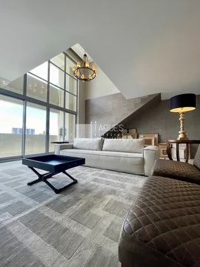 Apartamento Duplex à Venda - Estrela