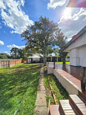 Casa à Venda  Excelente Para Investidores