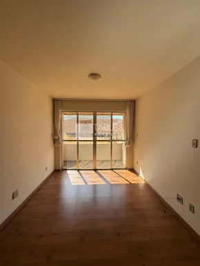 Apartamento à Venda - Ed Solimões - Centro