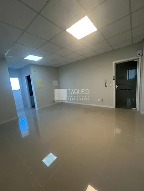 Sala Comercial à Venda - Corporate Center