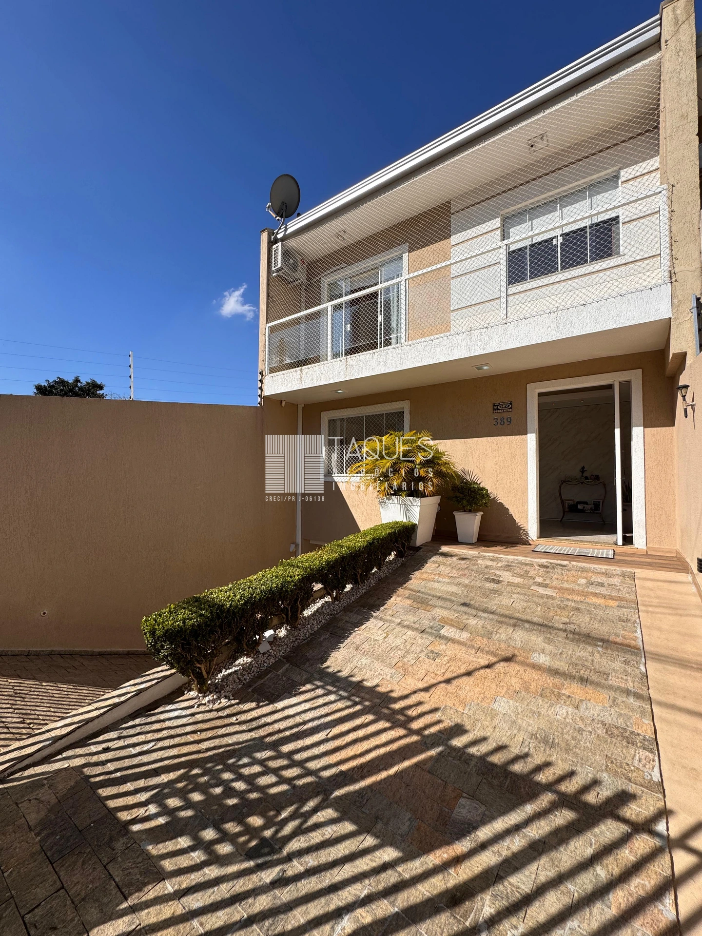 Sobrado Triplex à Venda - Oficinas
