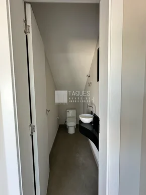 Casa à Venda - Condomínio Fechado Jardim Canaã