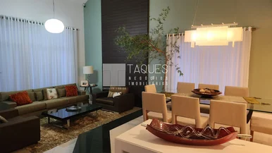 Casa De Alto Padrão à Venda Em Cond. Fechado