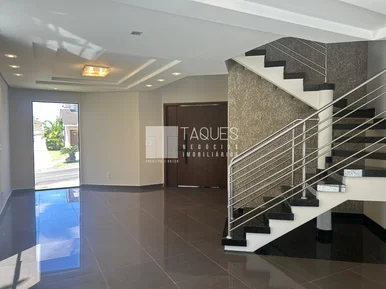 Casa Residencial à Venda Em Cond. Fechado