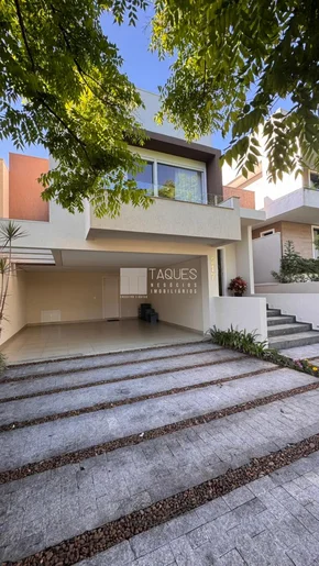 Casa à Venda Em Cond. Fechado / Oficinas