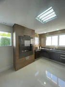 <strong>CASA de ALTO  PADRÃO à venda em COND. FECHADO</strong>