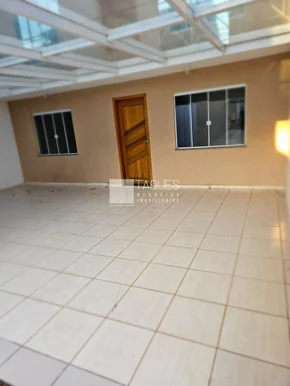 Sobrado à Venda - Oficinas