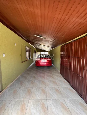 Casa Comercial à Venda / Olarias