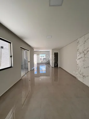 Sobrado à Venda / órfâs