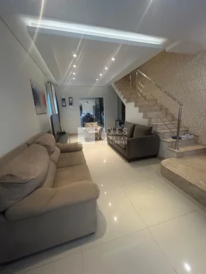 Sobrado à Venda -oficinas