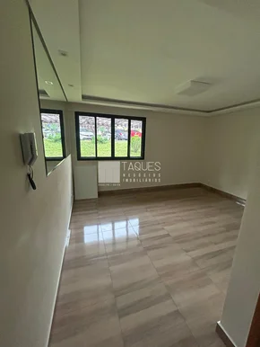 Apartamento à Venda Cond. Antares