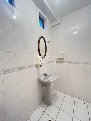 Sala Comercial Para Locação No Centro