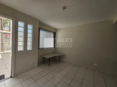 Sobrado Semi Mobiliado Para Locação Uvarnas