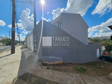 Sobrado Semi Mobiliado Para Locação Uvarnas