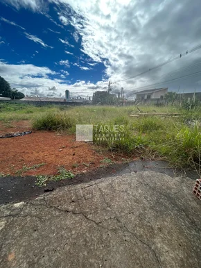 Terreno  Urbano Super Plano Uvaranas
