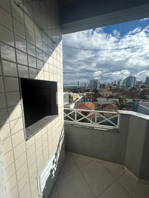 Apartamento à Venda /uvaranas