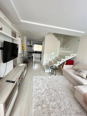 Sobrado à Venda  Cond Res.villa Bella