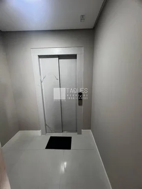 Apartamento à Venda  De Alto Padrão / Estrela