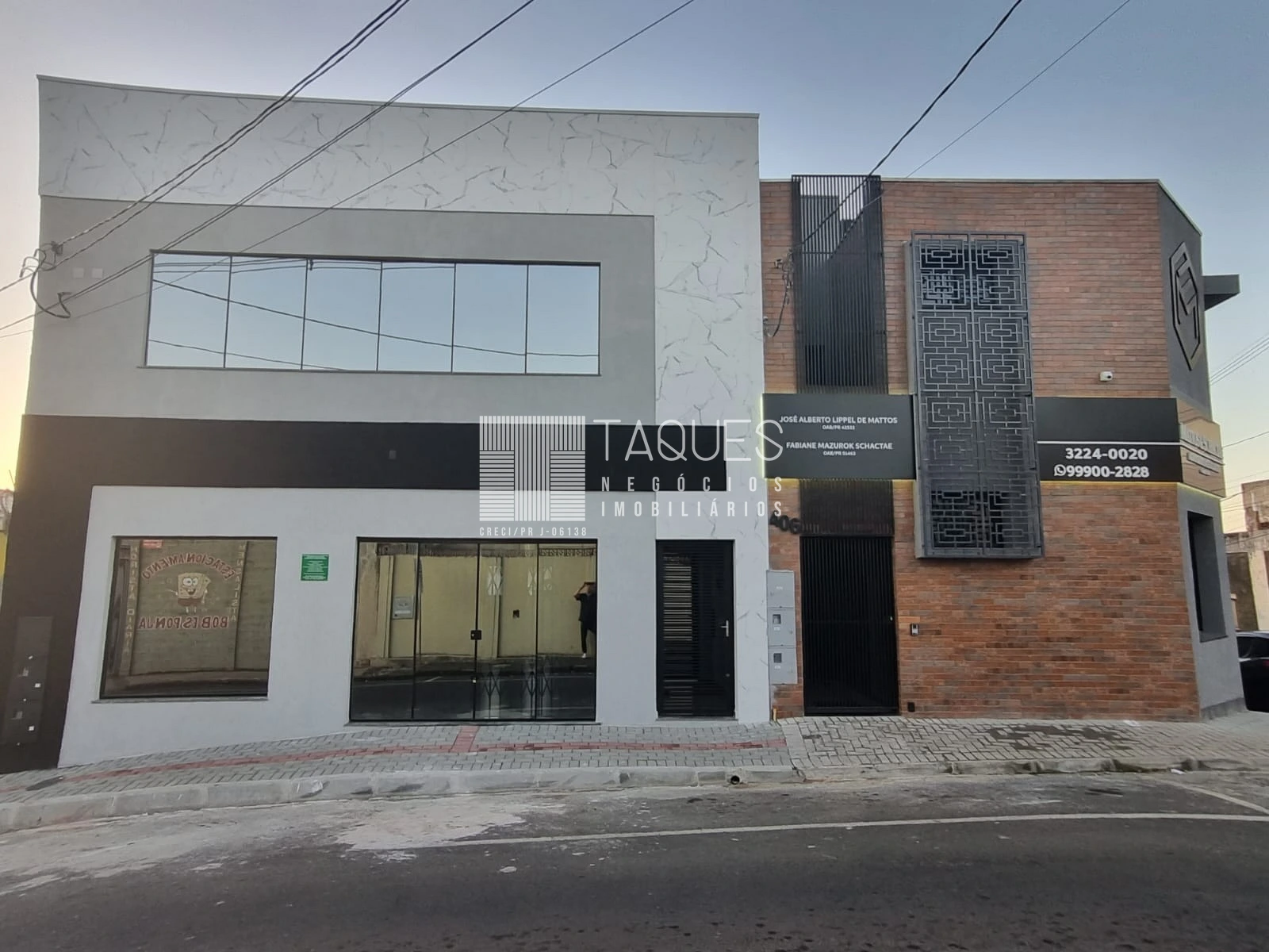 Prédio Comercial / Locado