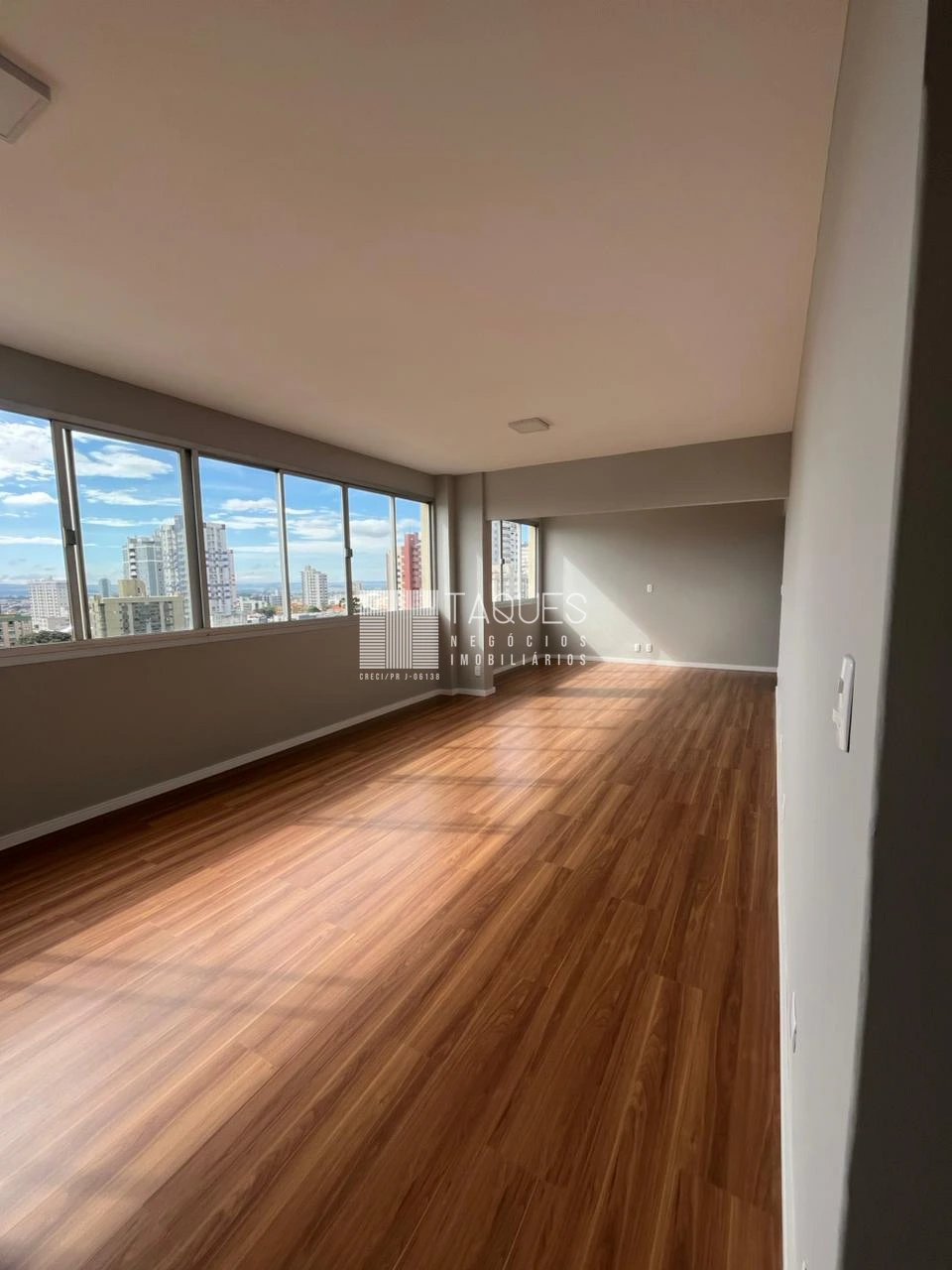 Apartamento à Venda Ed Eliane No Centro De Ponta Grossa