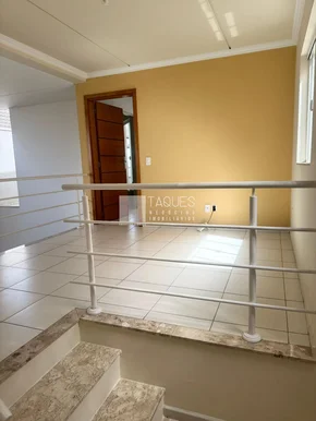 Casa à Venda Em Cond. Fechado