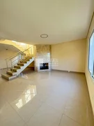 <strong>CASA EM COND. FECHADO PARA LOCAÇÃO</strong>
