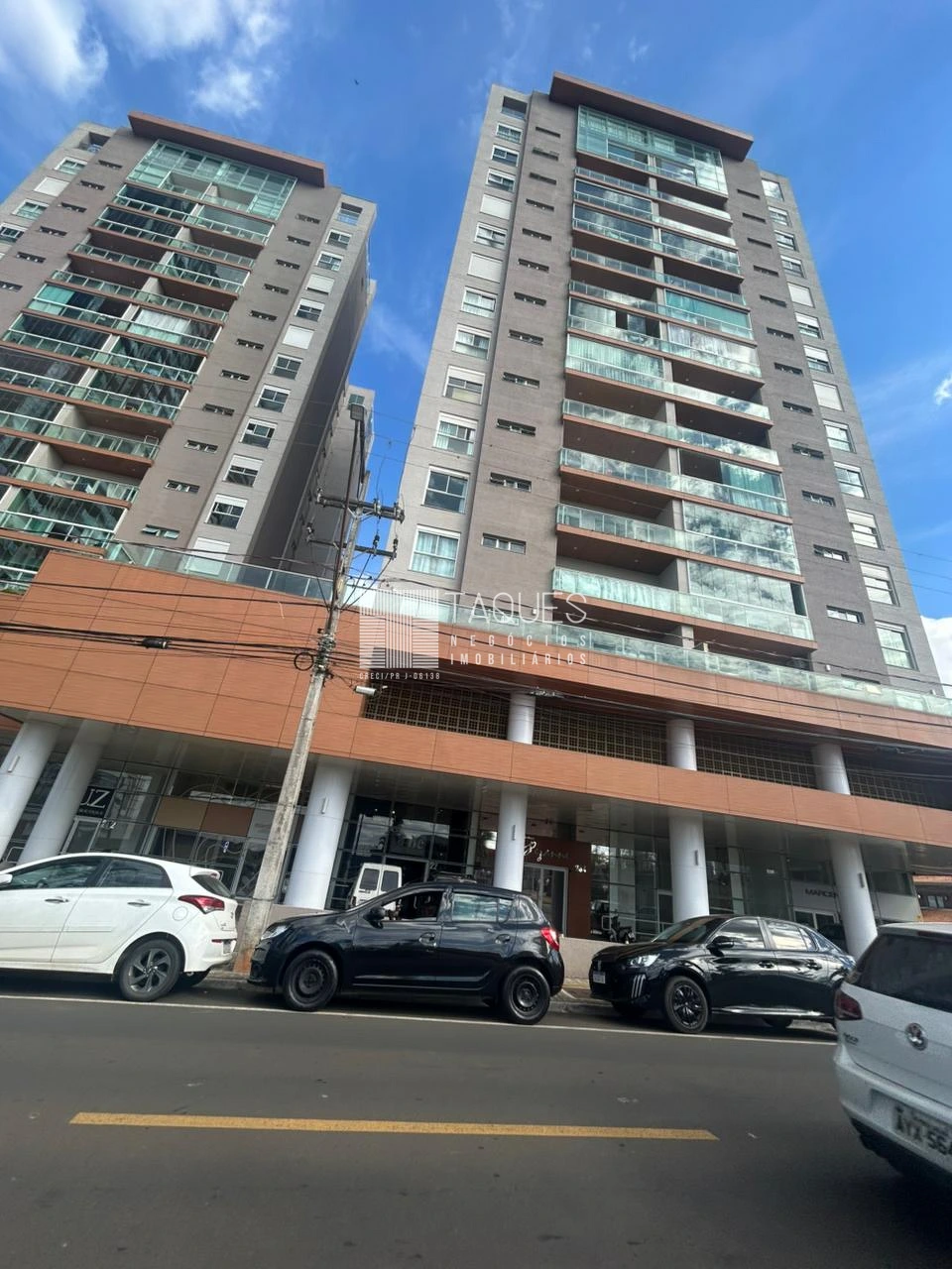 Apartamento à Venda Ed Cezzane