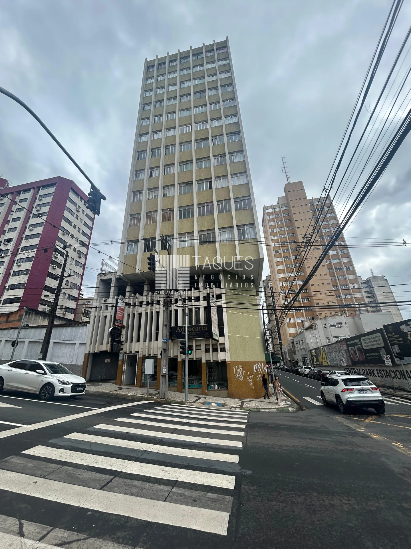 Sala Comercial à Venda Excelente Localização