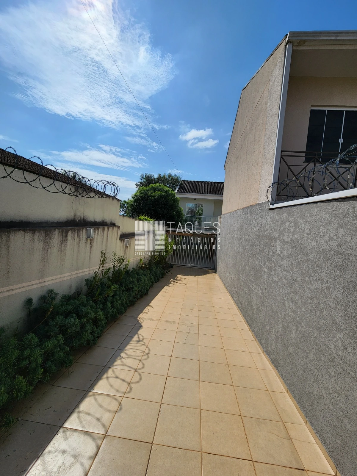 Sobrado à Venda