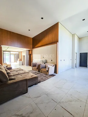 Casa à Venda Em Cond> Colina Dos Frades