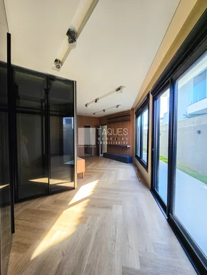 Casa à Venda Em Cond> Colina Dos Frades