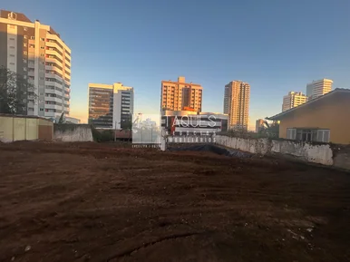 Terreno Comercial / Próximo Inovare