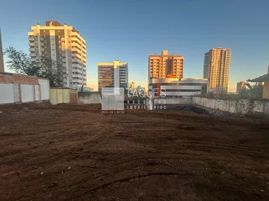 Terreno Comercial / Próximo Inovare